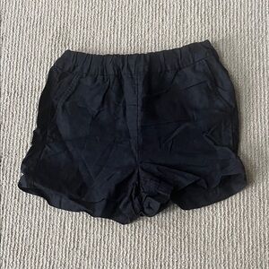Women’s Navy Elastic-Waist Casual Shorts